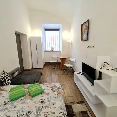 личаківська 4 Apartment