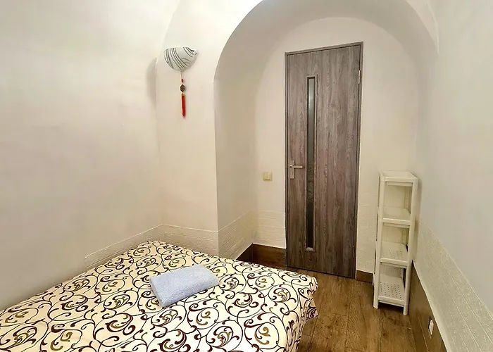 личаківська 4